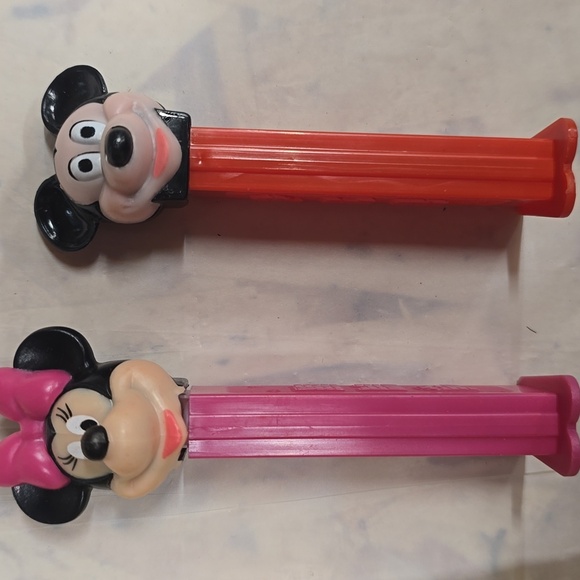 Vintage Mickey/Minnie Pink and Red Pez Character Candy Dispensers Mint (2) - Picture 1 of 5